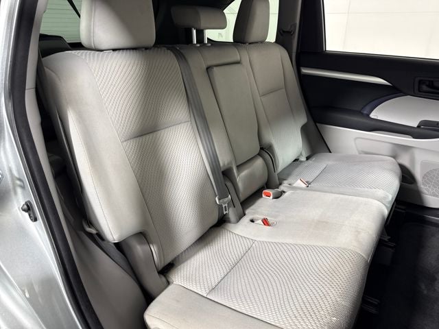 2018 Toyota Highlander LE