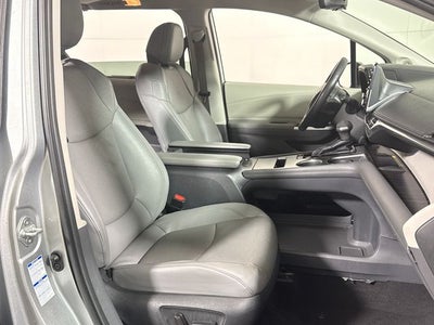 2022 Toyota Sienna Limited 7 Passenger