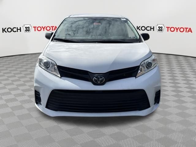 2019 Toyota Sienna L 7 Passenger