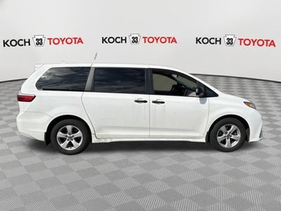 2019 Toyota Sienna L 7 Passenger