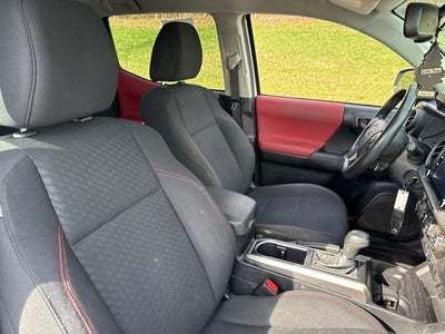 2020 Toyota Tacoma SR5 V6