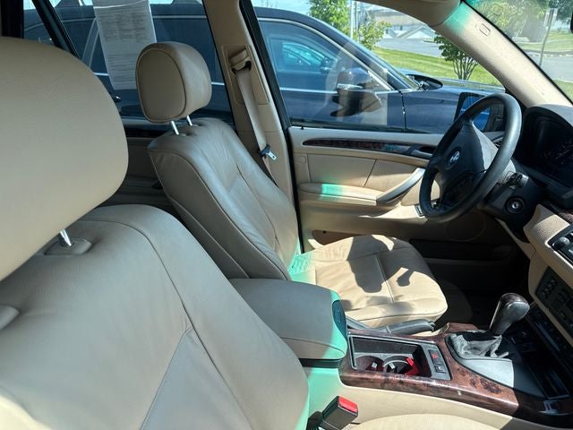 2005 BMW X5 3.0i