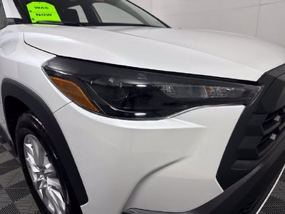 2026 Toyota Corolla Cross LE