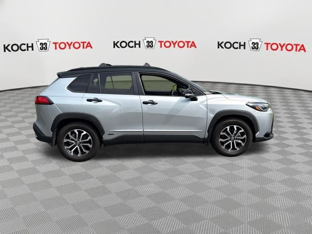 2024 Toyota Corolla Cross Hybrid SE