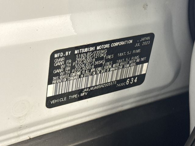 2024 Mitsubishi Outlander ES