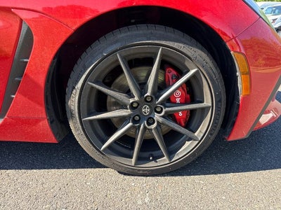 2025 Toyota GR86 Premium