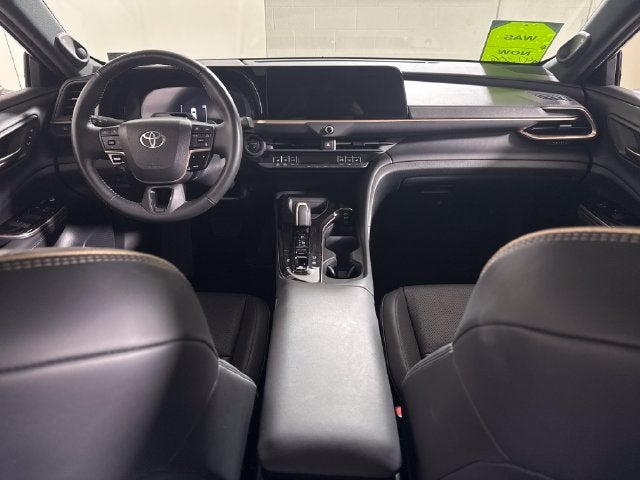 2025 Toyota Crown Signia Limited