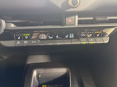 2025 Toyota Crown Signia Limited