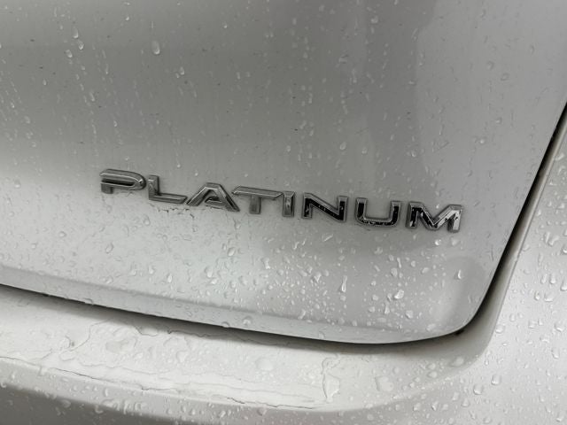 2024 Toyota Crown Platinum