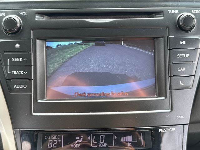 2014 Toyota Prius v Two