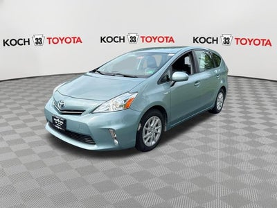 2014 Toyota Prius v Two