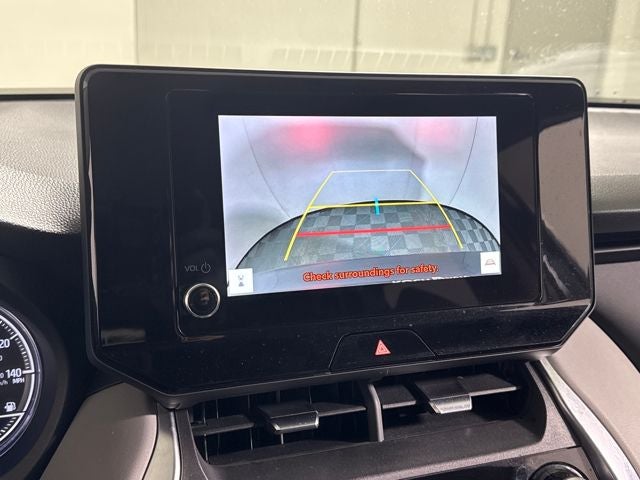 2023 Toyota Venza LE