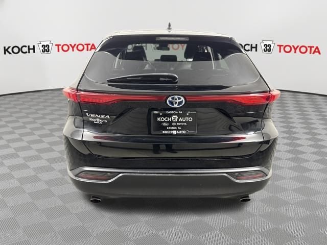 2023 Toyota Venza LE