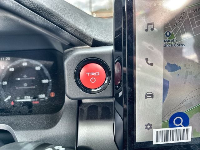 2025 Toyota 4Runner i-FORCE MAX Hybrid TRD Off Road