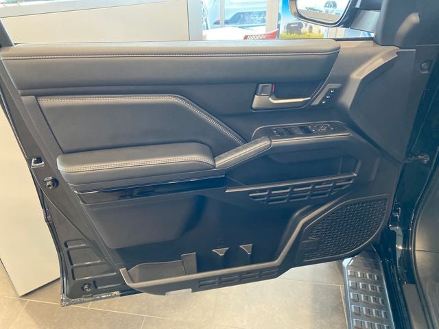 2025 Toyota 4Runner i-FORCE MAX Hybrid Limited