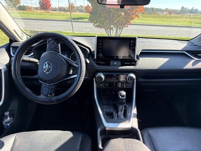 2019 Toyota RAV4 XLE Premium