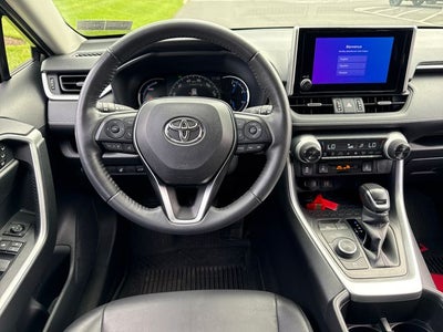 2023 Toyota RAV4 Hybrid XLE Premium