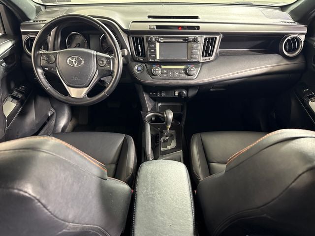 2016 Toyota RAV4 SE