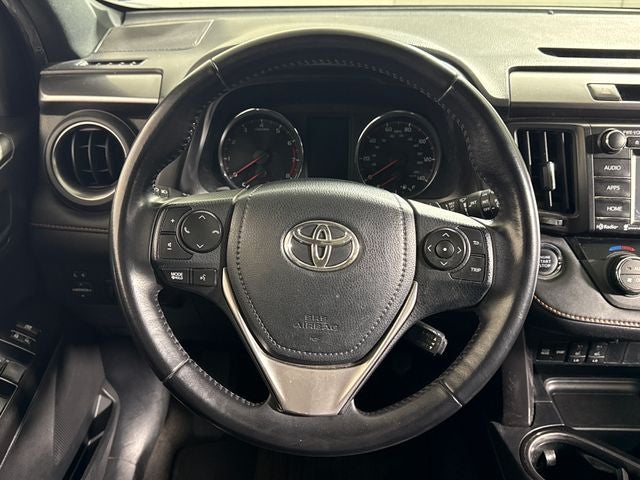 2016 Toyota RAV4 SE