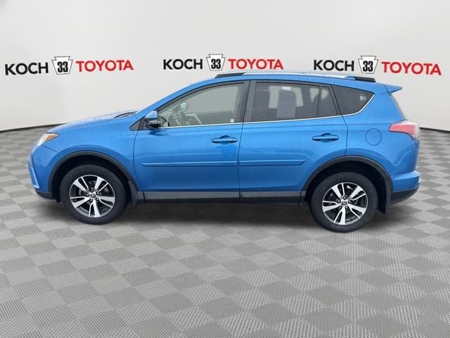 2017 Toyota RAV4 XLE