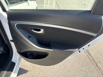 2017 Hyundai Elantra GT Base