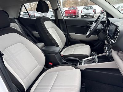 2025 Hyundai Venue SEL