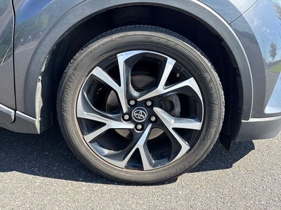 2019 Toyota C-HR XLE