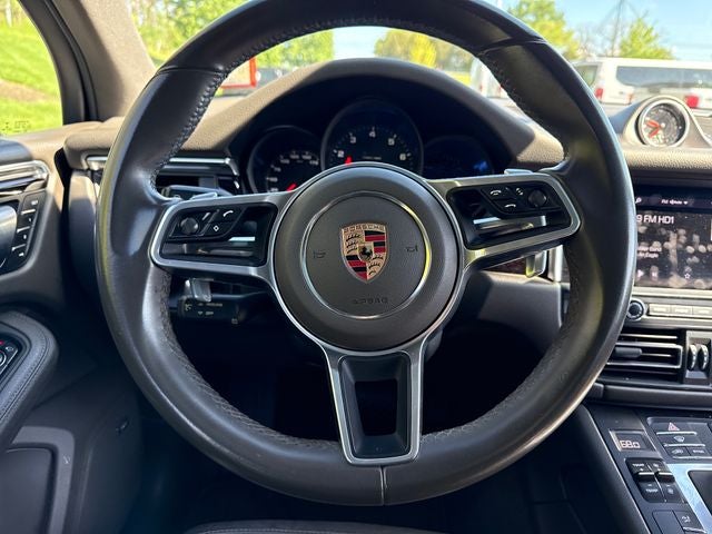2020 Porsche Macan Base