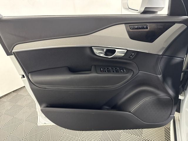 2019 Volvo XC90 T5 R-Design