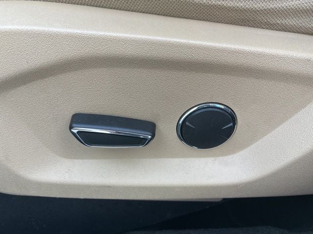 2017 Ford Explorer Base