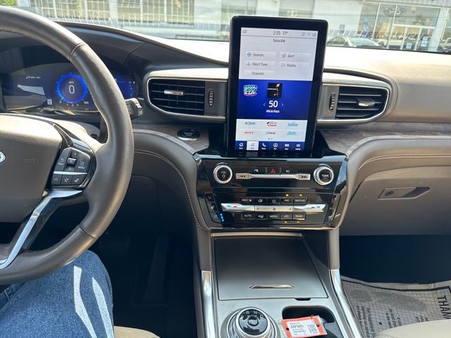 2022 Ford Explorer Platinum