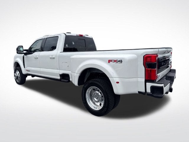 2027 Ford F-450SD Platinum DRW