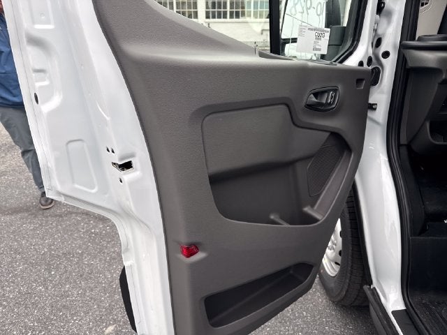 2027 Ford Transit-250 Base
