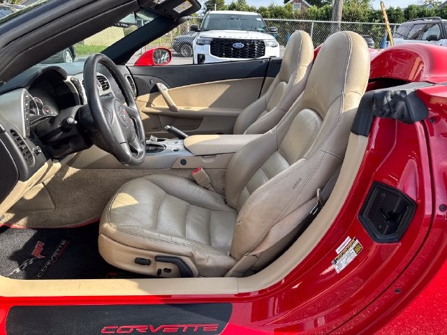 2005 Chevrolet Corvette Base