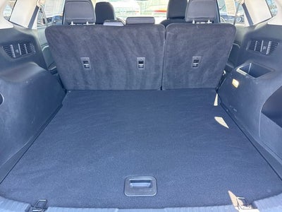 2023 Ford Edge SE