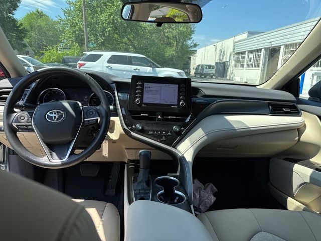2022 Toyota Camry LE
