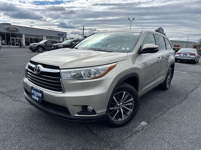 2015 Toyota Highlander LE Plus V6