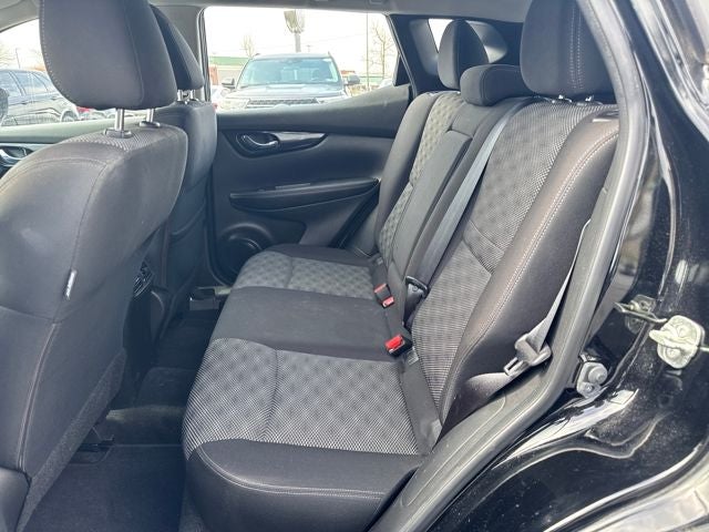 2018 Nissan Rogue Sport SV