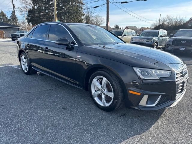 2019 Audi A4 2.0T Premium quattro