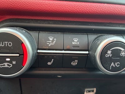 2019 Alfa Romeo Giulia Base