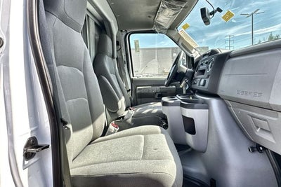 2025 Ford E-350SD Base Cutaway