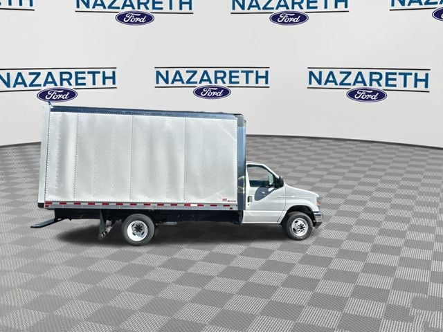 2026 Ford E-350SD Base Cutaway