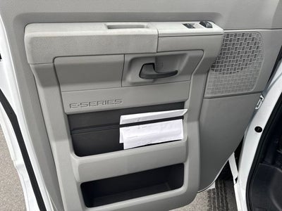 2026 Ford E-450SD Base DRW