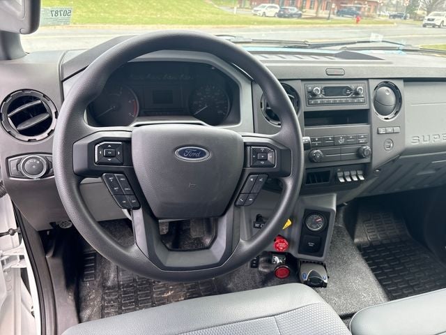 2027 Ford F-750SD Base