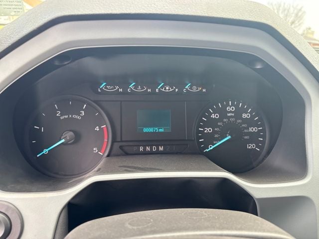 2027 Ford F-750SD Base