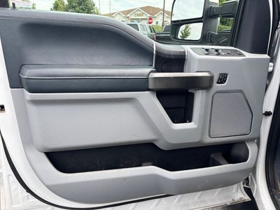 2022 Ford F-350SD Limited