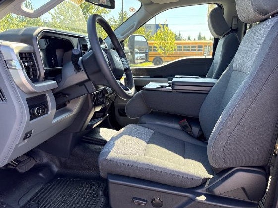 2027 Ford F-250SD XLT