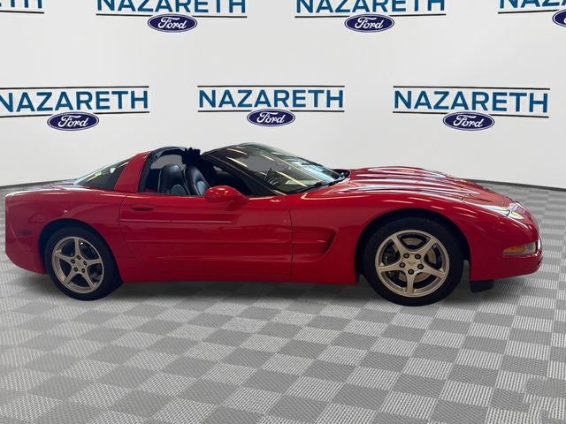 2001 Chevrolet Corvette Base