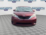 2012 Toyota Sienna LE 8 Passenger