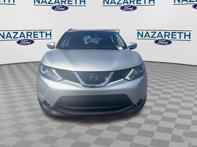 Used 2017 Nissan Rogue Sport SL with VIN JN1BJ1CR8HW136040 for sale in Nazareth, PA